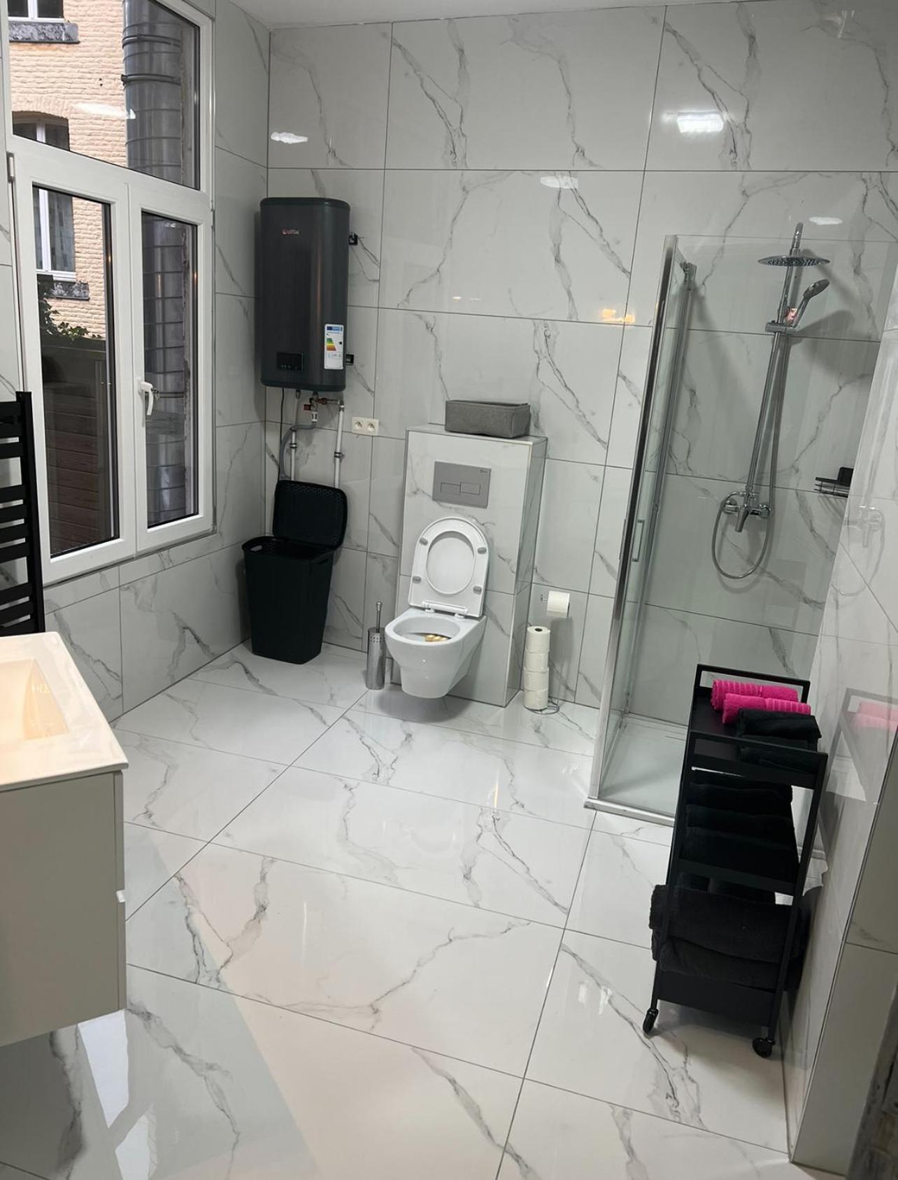 Romeo Et Juliette Apartment Спа Екстериор снимка